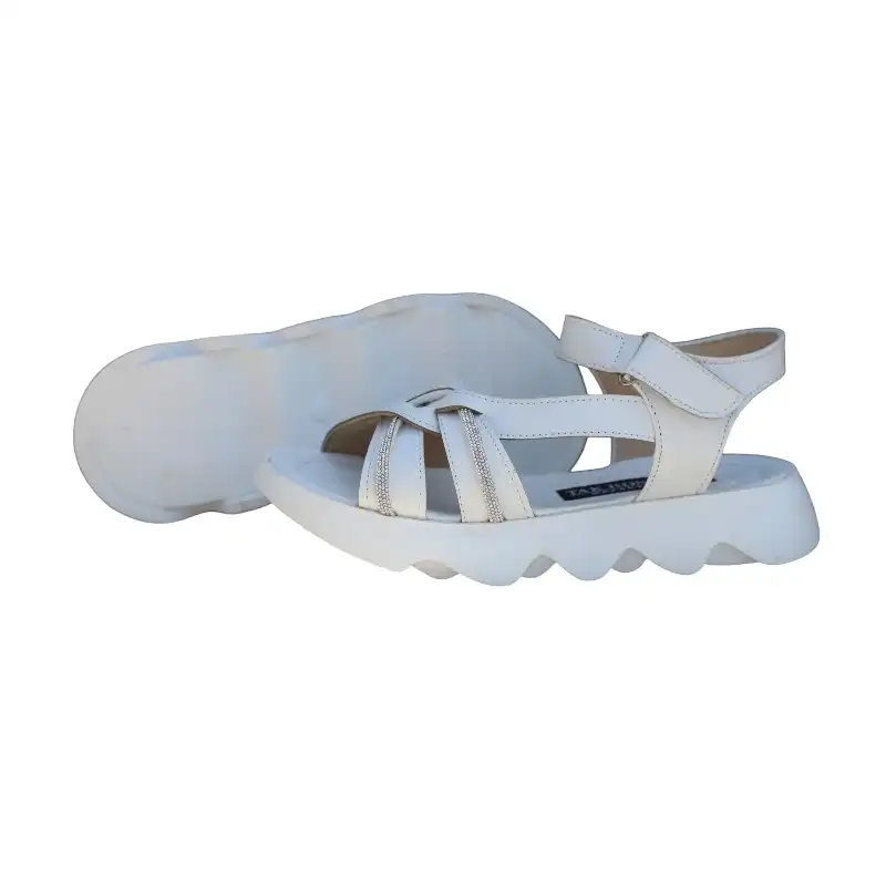 صندل زنانه مدل نسترن رنگ سفید