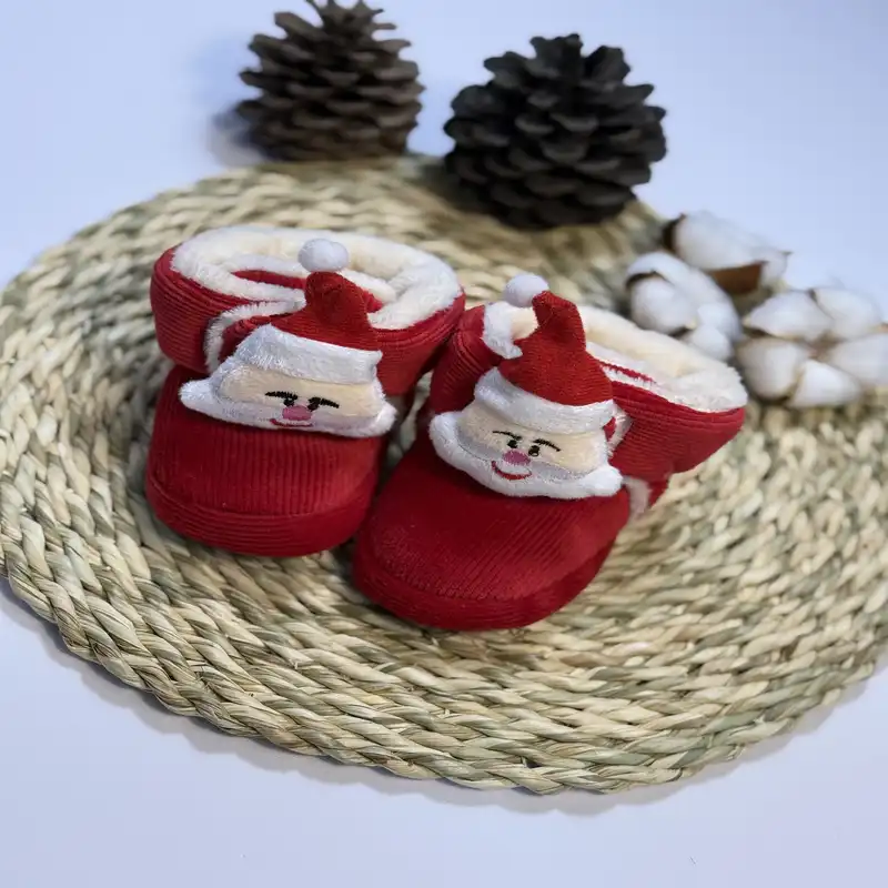 پاپوش نوزادی مدل بابانوئل کریسمسی