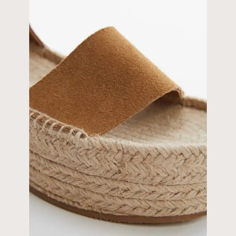 صندل زنانه مانگو مدل 57030009