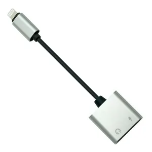 مبدل لایتنینگ به جک 3.5 میلی متری کد 8473