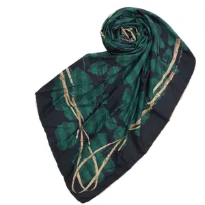 روسری زنانه مدل نخی بزرگ