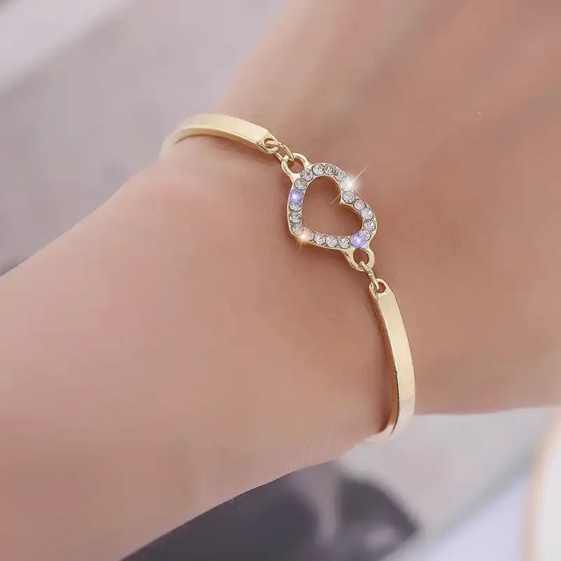 دستبند زنانه مدل قلب زنجیره ای کد 001