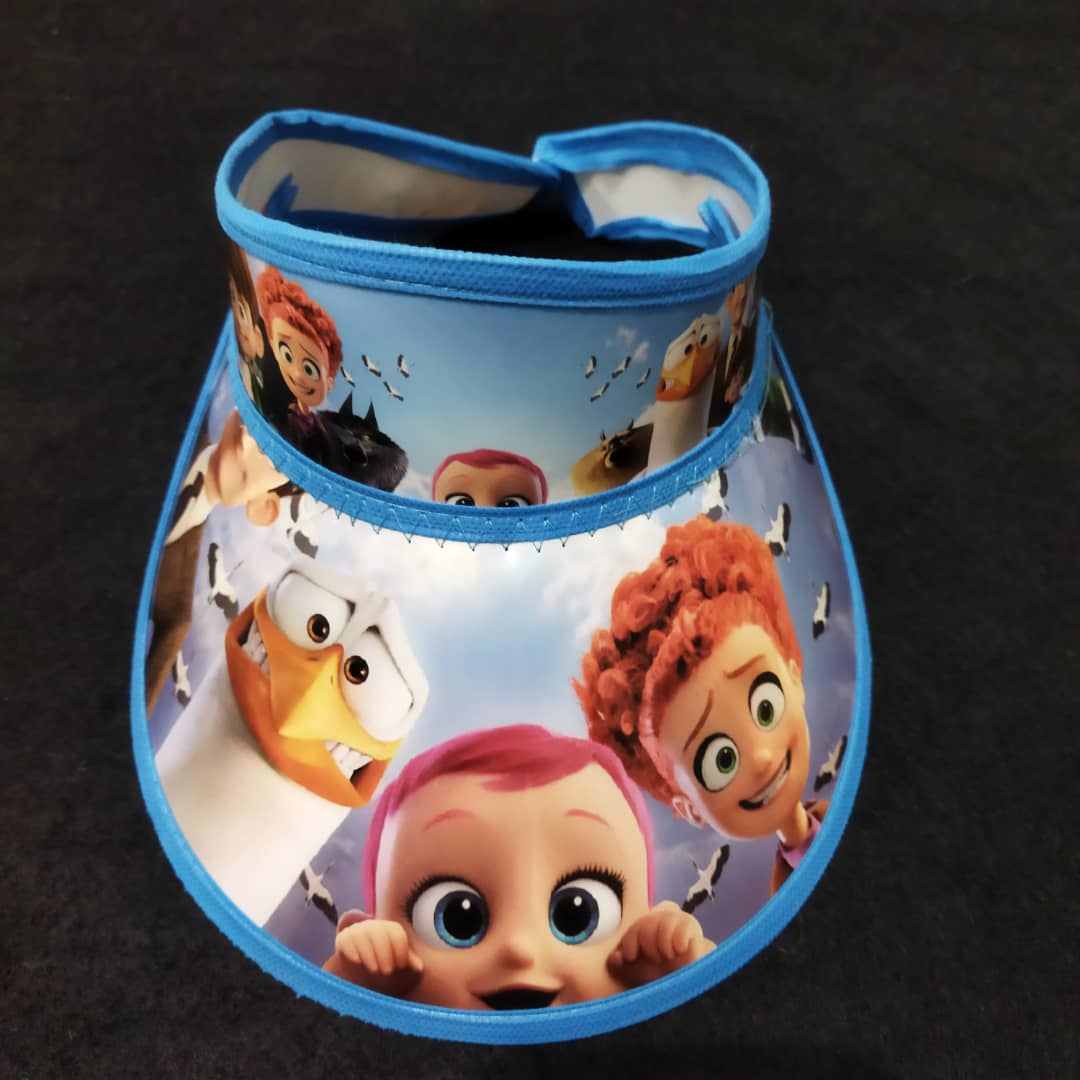 کلاه آفتابگیر بچگانه طرح بچه و مرغابی مدل B001