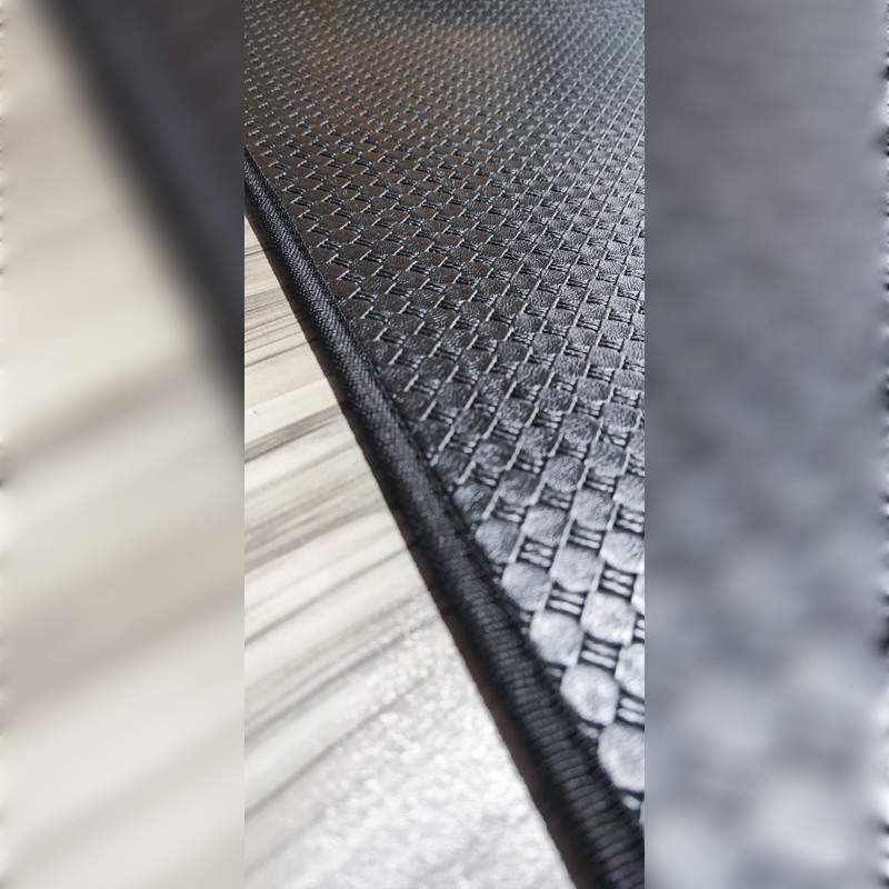 زیرانداز ظرف غذای سگ و گربه تادو کد ZR112