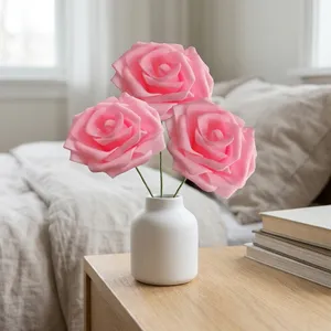 گل مصنوعی رز هلندی کد 008، پک 3 عددی، ساقه دار، جنس فومی-پارچه‌ای، ابعاد 9×9×5 سانتی‌متر، وزن 10 گرم
