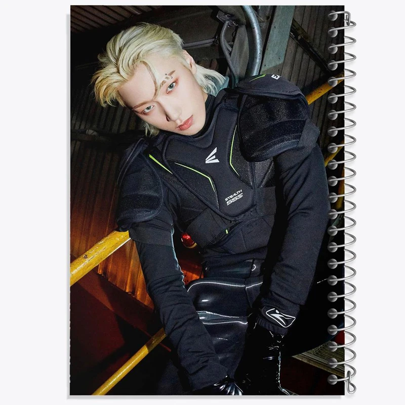 دفتر مشق 50 برگ خندالو مدل سان گروه ایتیز ATEEZ کد 21280