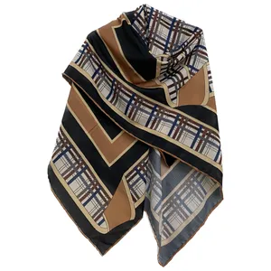 روسری زنانه مدل نخی چهارفصل قواره بزرگ کد 1744