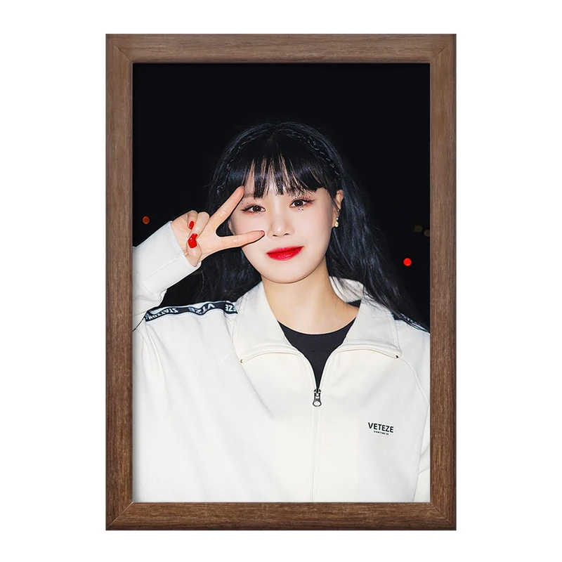 تابلو خندالو طرح سوجین گروه جی آیدل GIdle  کد 19563