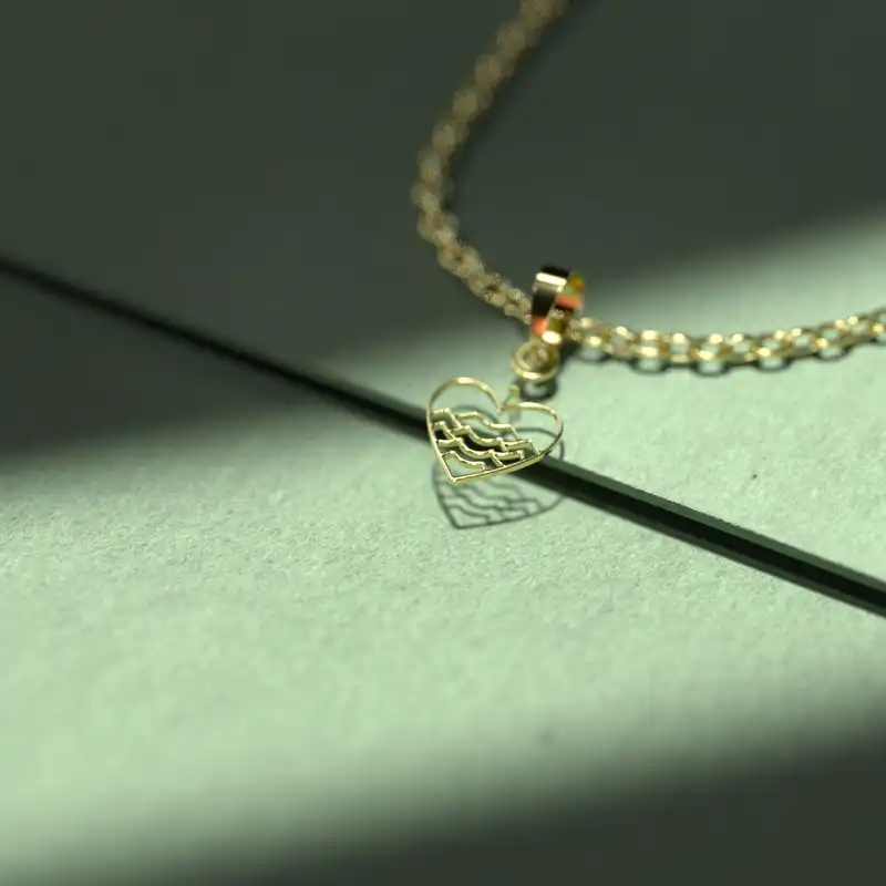 گردنبند طلا 18 عیار زنانه مدوپد مدل  طرح قلب کد DD1161