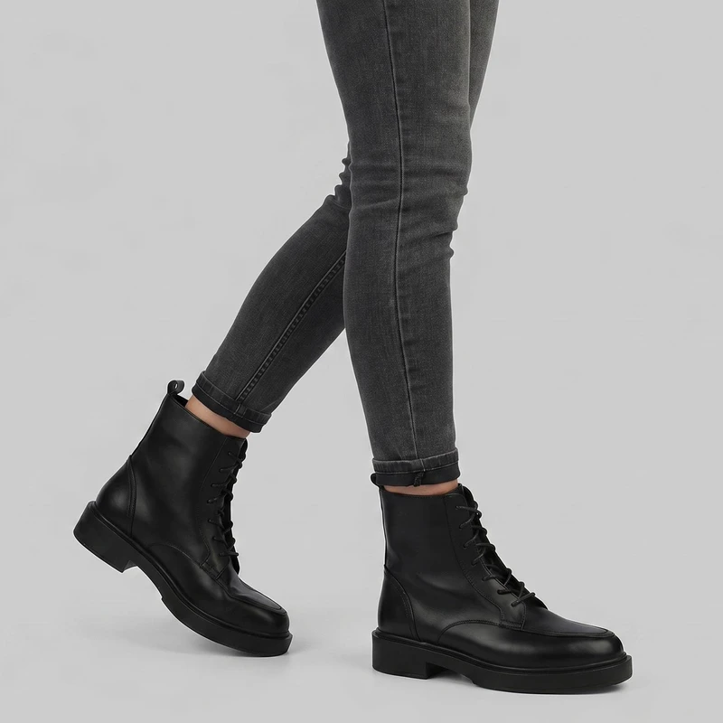 نیم بوت زنانه چرم مشهد مدل j2646-001