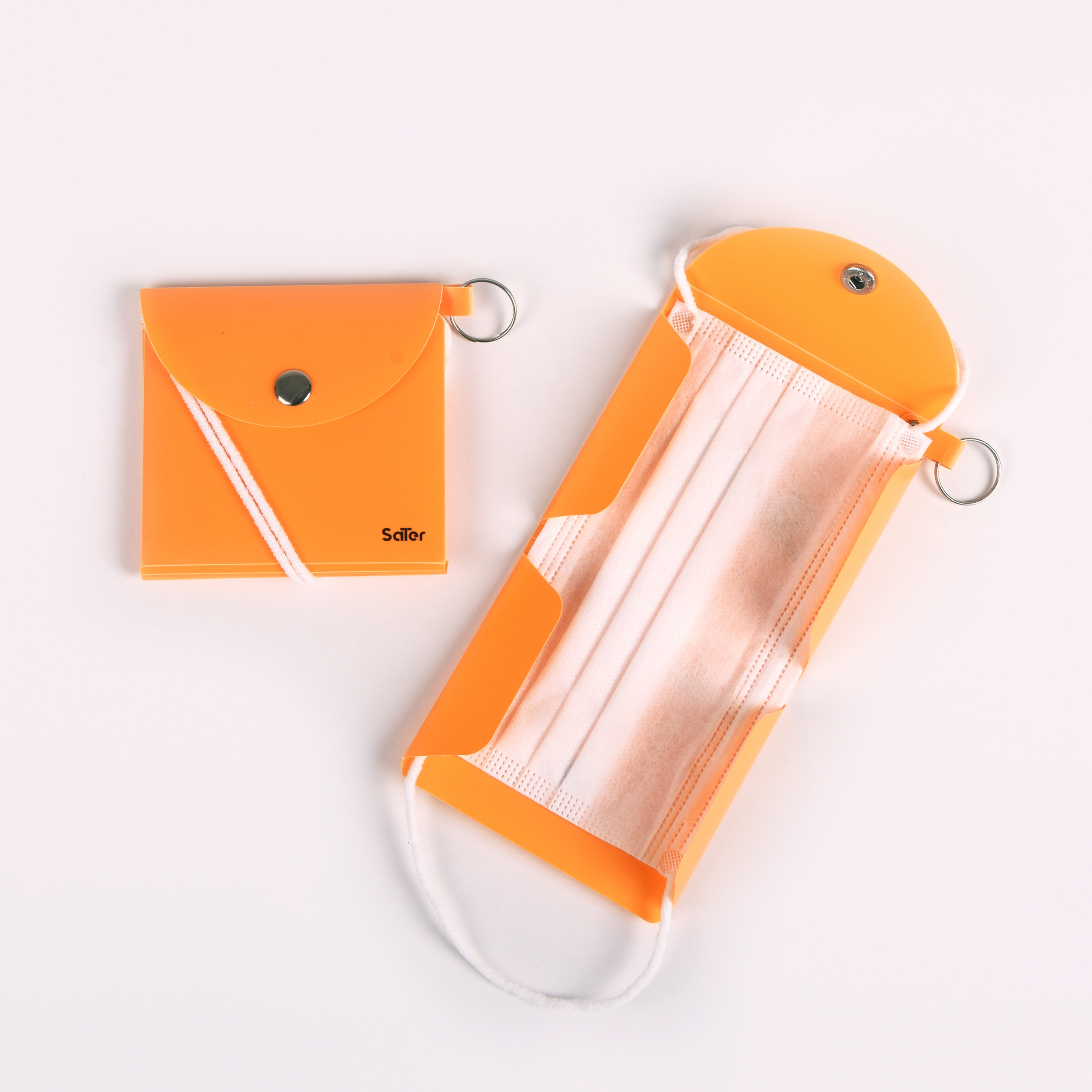 کیف ماسک ساتر مدل source