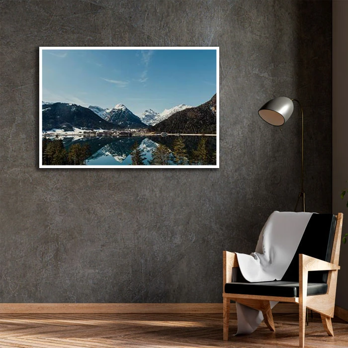 تابلو نوری بکلیت طرح منظره طبیعت کوهستانی و دریاچه مدل W-D2214 فریم سفید
