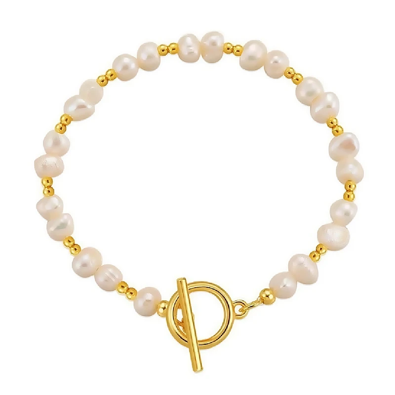 دستبند مهره ای زنانه مدل مروارید پرورشی و قفل تی