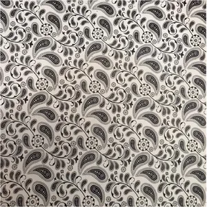کاغذ کادو طرح هندسی کد 18