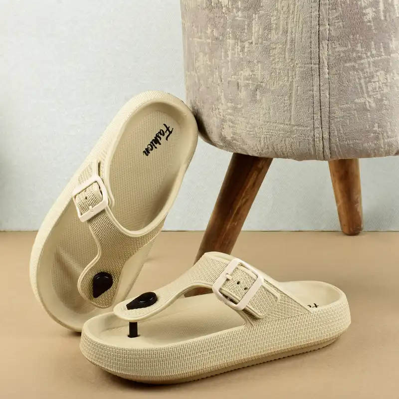 دمپایی لاانگشتی زنانه مدل دلوان سگکی NCF.2997