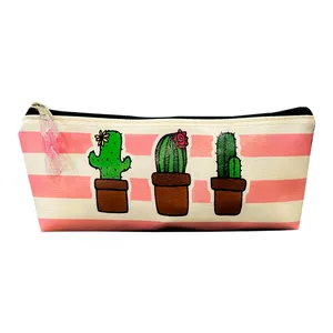 کیف لوازم آرایش زنانه مدل کاکتوس