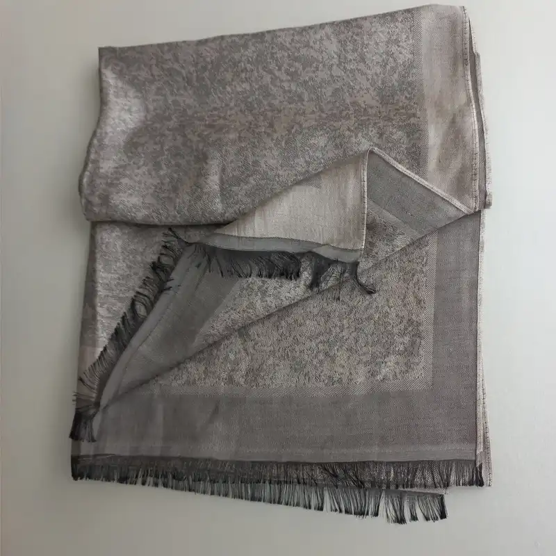 شال زنانه مدل ساده نخی پیتنه ابر و بادی کد 13
