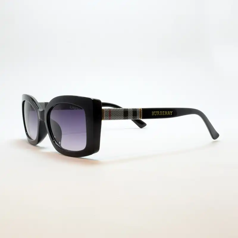 عینک آفتابی زنانه مدل BU2828