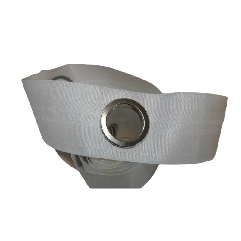 عکس شماره 2 : نوار پرده مدل پانچ p5m طول 5 متر به همراه حلقه پلاستیکی