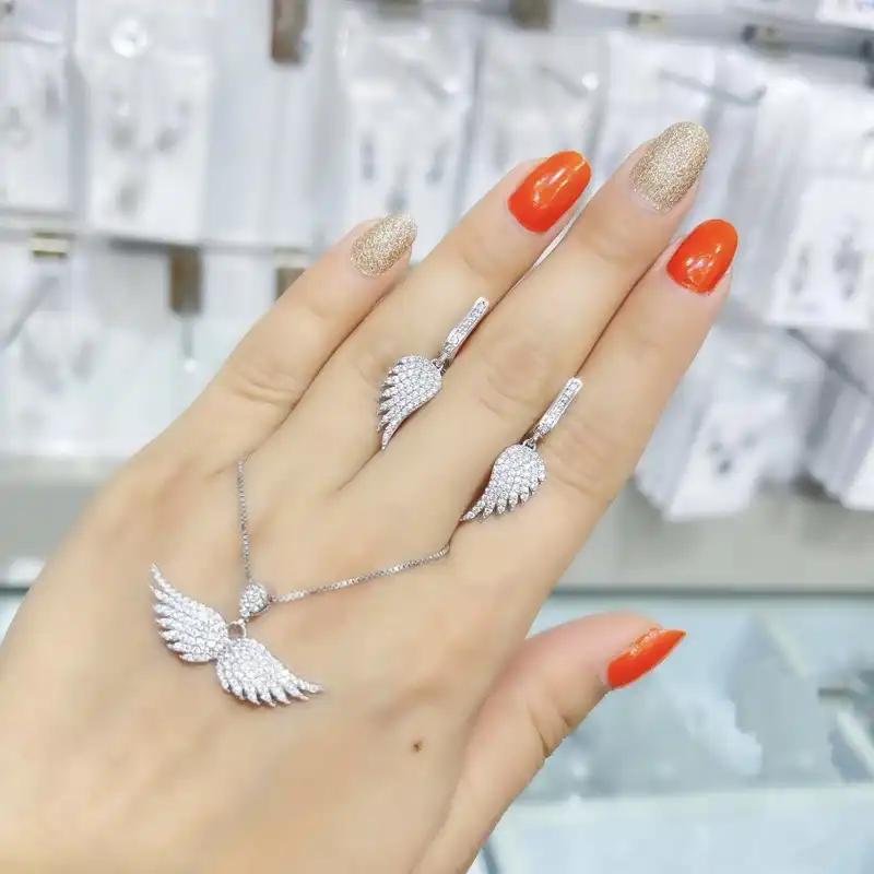 نیم ست نقره زنانه مدل بال فرشته Barf1