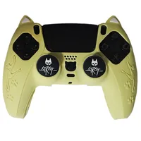 محافظ دسته بازی پلی استیشن 5 طرح گربه مدل Cat PS5314 به همراه روکش آنالوگ