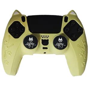 محافظ دسته بازی پلی استیشن 5 طرح گربه مدل Cat PS5314 به همراه روکش آنالوگ