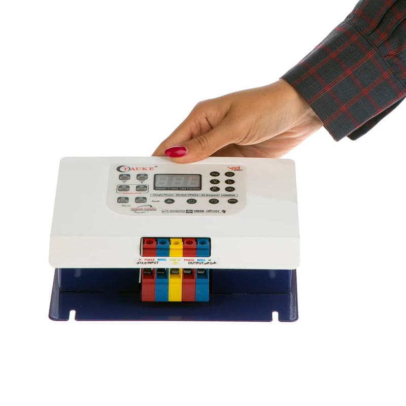 محافظ ولتاژ تااوکه مدل VPD52