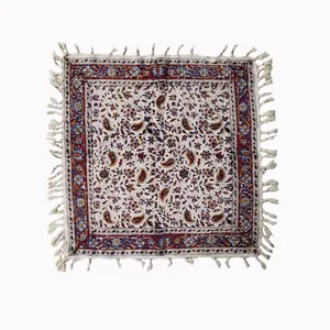 رومیزی قلمکار مدل گل ریز