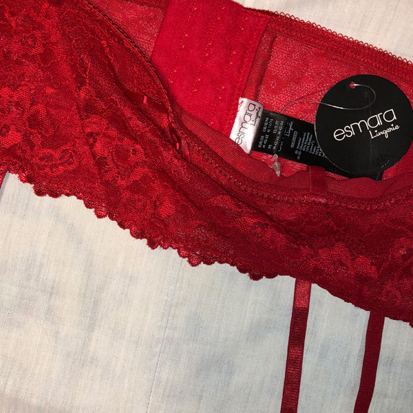 نگهدارنده جوراب زنانه اسمارا مدل 03