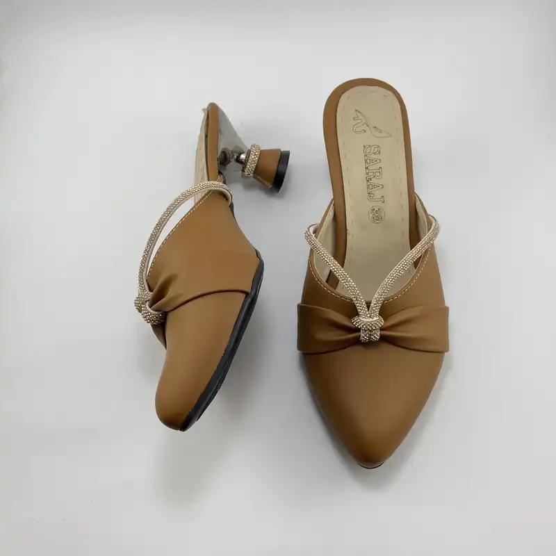 صندل زنانه مدل نگین دار