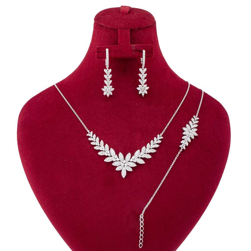 نیم ست نقره زنانه مدل AVN_39