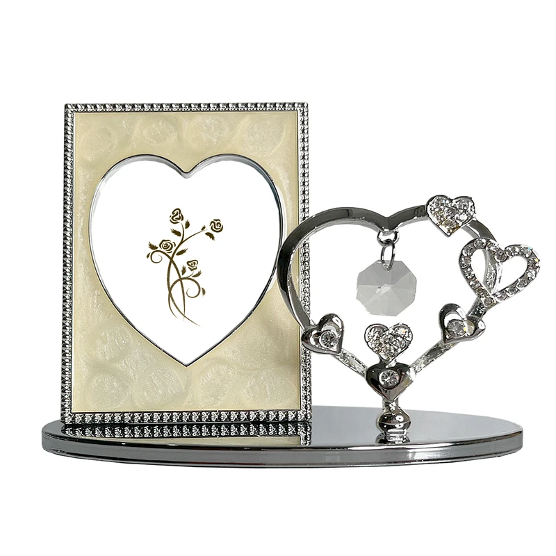 قاب عکس مدل قلبی