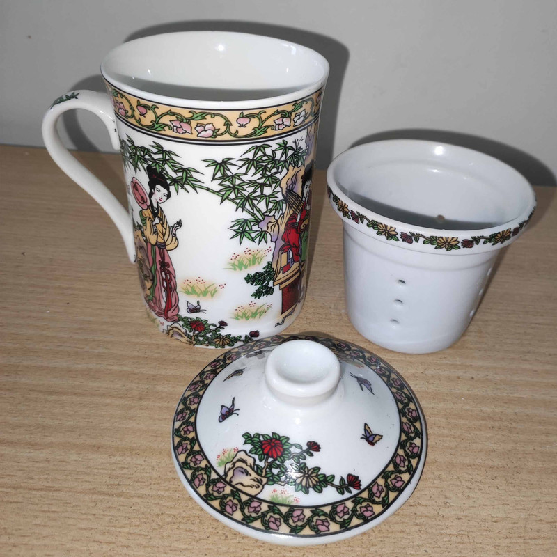 لیوان دمنوش ساز مدل مینیاتوری کد 1 لیوان دمنوش ساز مدل مینیاتوری کد 1