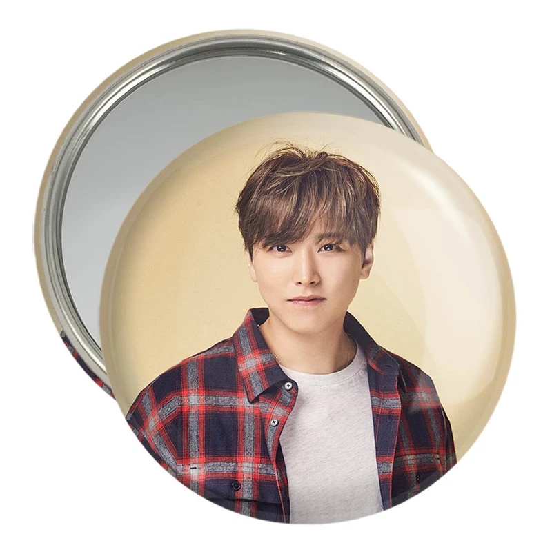 آینه جیبی خندالو مدل سونگ مین گروه سوپر جونیور Super Junior  کد 12178