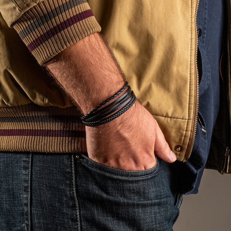 دستبند مردانه مدل DERI 774