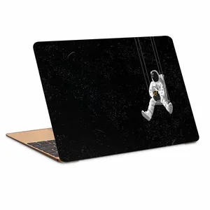 استیکر لپ تاپ طرح astronaut swing bouquet کد N-23مناسب برای لپ تاپ 15.6 اینچ