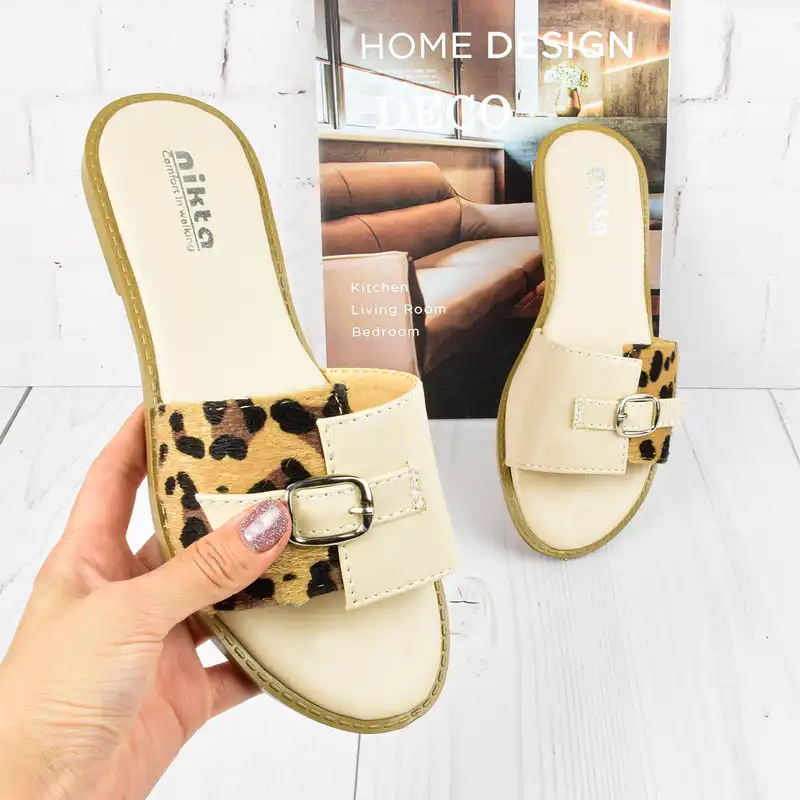 دمپایی زنانه نیکتا مدل پلنگی سگکی CR.4030