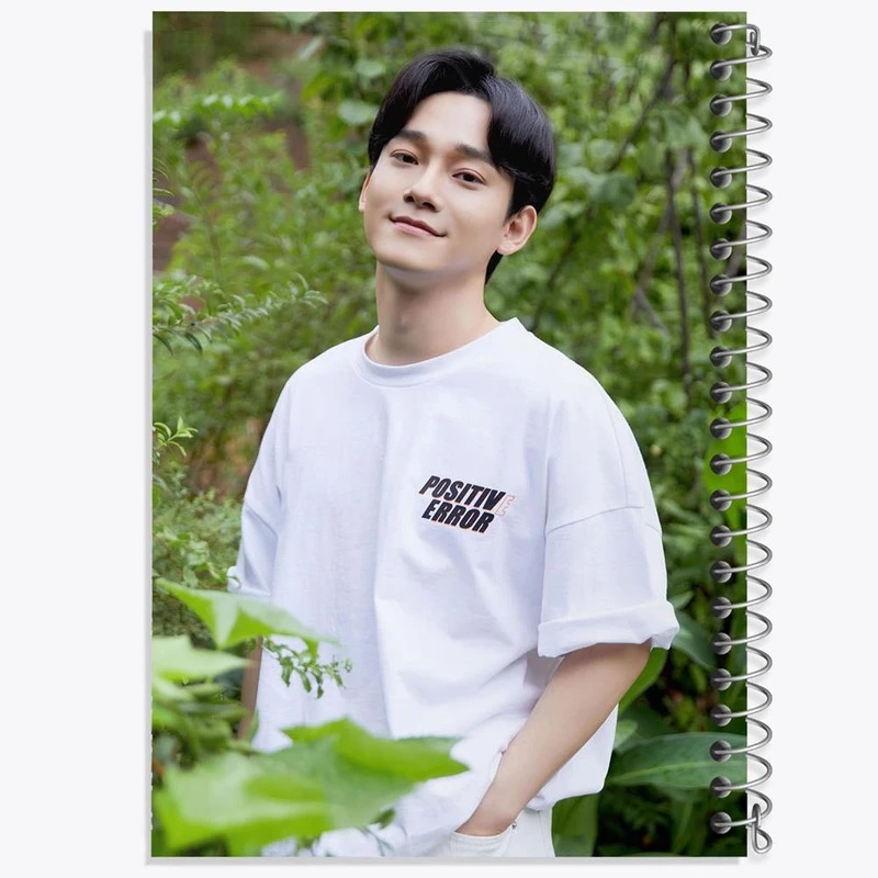 دفتر مشق 50 برگ خندالو مدل چن گروه اکسو EXO  کد 13340