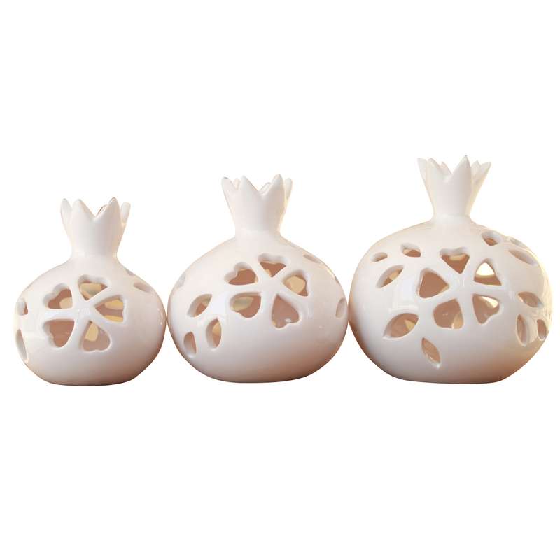 جا شمعی سرامیکی طرح انار مدل گل پنج پر مجموعه 3 عددی 