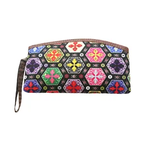 کیف لوازم ارایشی طرح ترمه مدل 101