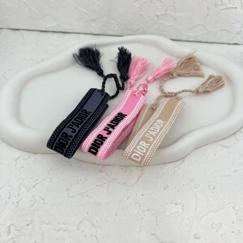 دستبند زنانه مدل B4810