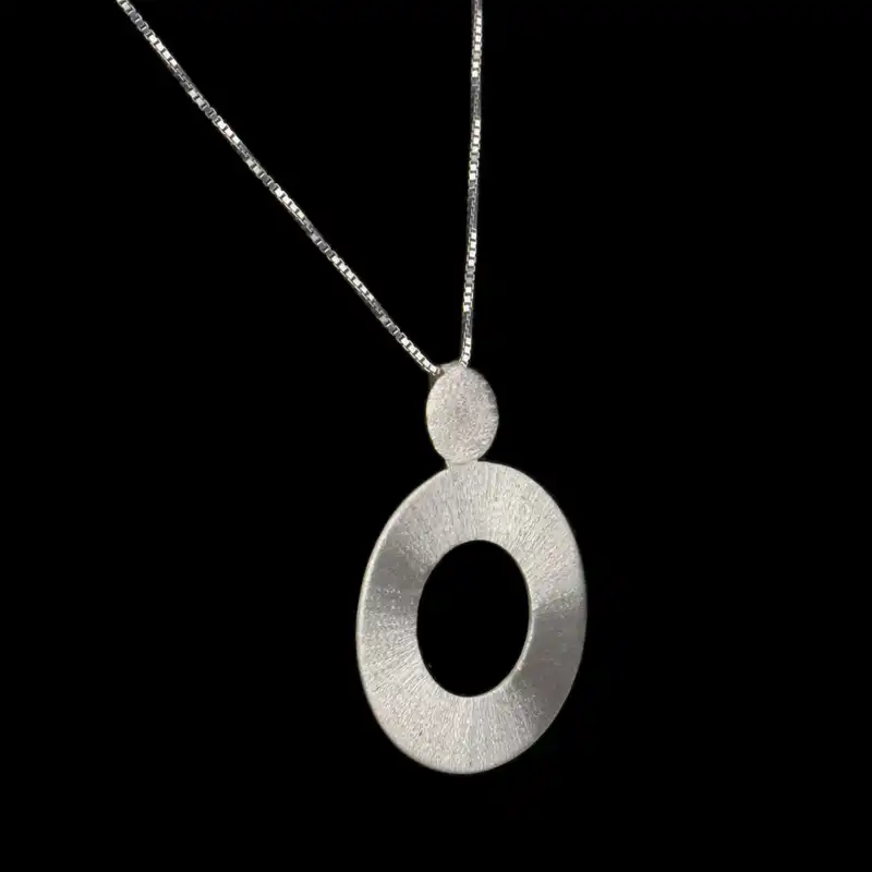 گردنبند نقره زنانه مدل لیزر کات شاین 536