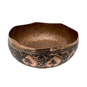 میوه خوری قلمزنی مسی مدل لبه مواج کد ۲۴۳۴