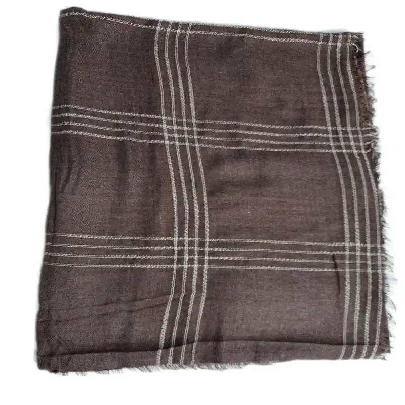 شال زنانه مدل نخی چهارفصل قیطان دوزی