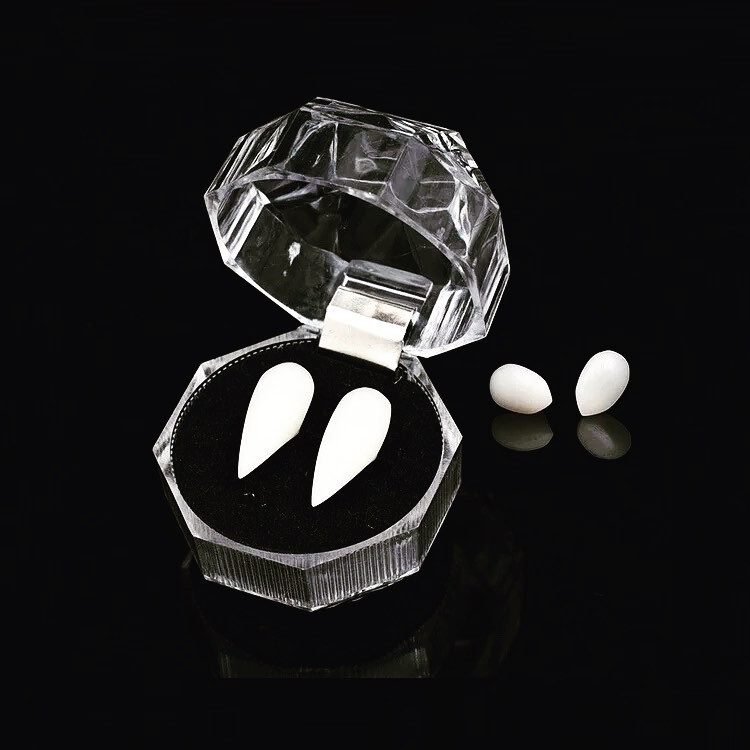 ابزار ایفای نقش مدل دندان مصنوعی مدل دندان دراکولا کد ـ 15میل