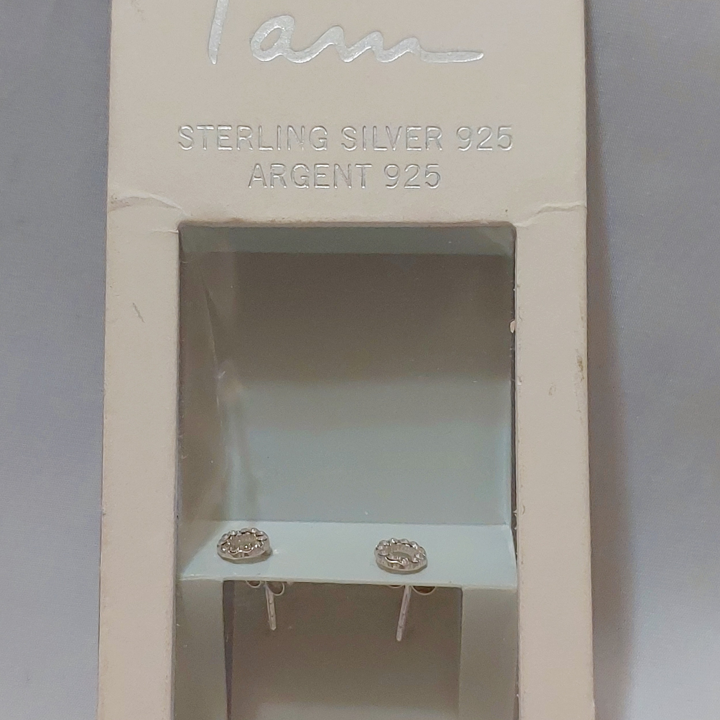 گوشواره نقره زنانه آی ام مدل دایره گوشواره نقره زنانه آی ام مدل دایره