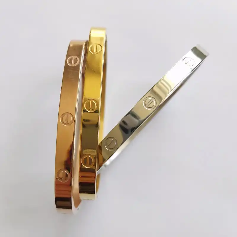 دستبند مدل 200