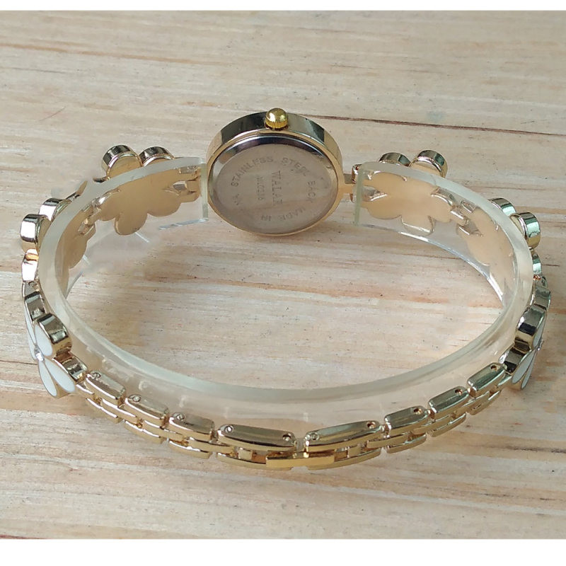 ساعت مچی عقربه ای دخترانه والار مدل 1365 r ساعت مچی عقربه ای دخترانه والار مدل 1365 r