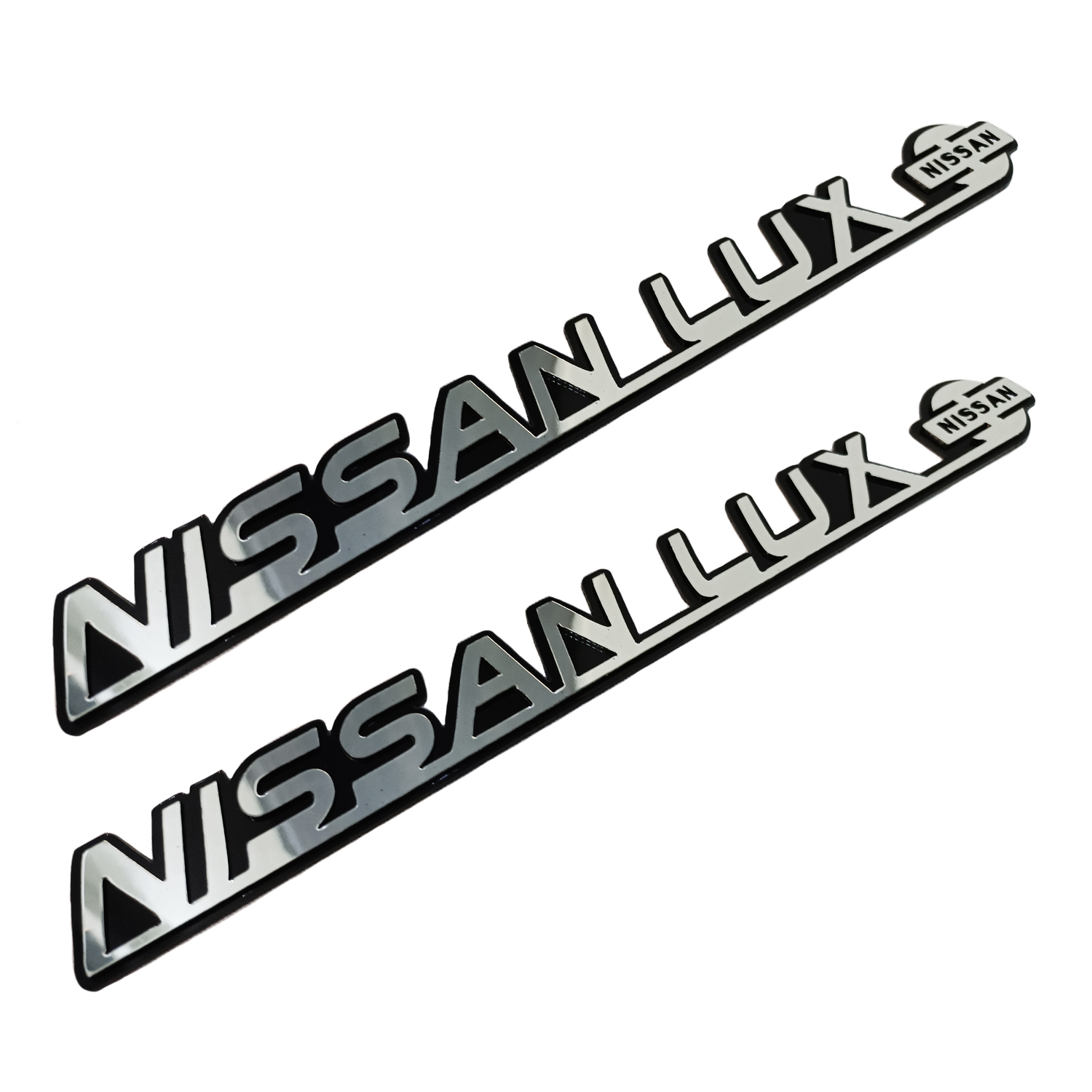 آرم گلگیر خودرو مدل لوکس کد NISLOX01 مناسب برای نیسان زامیاد بسته دو عددی