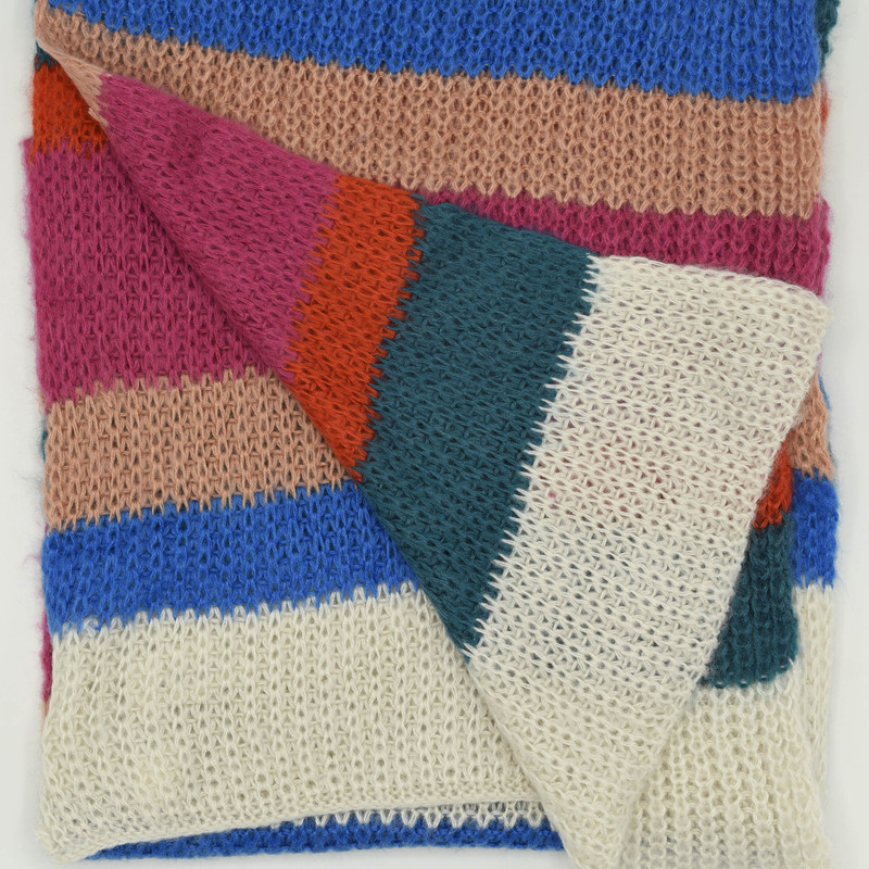 شال بافتنی زنانه مدل YSTRDY